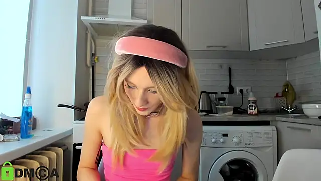  Alice Kitty online show from January 7, 11:48 am