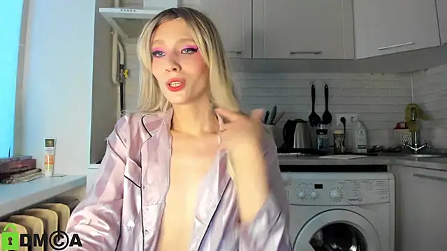  Alice Kitty online show from January 14, 1:06 pm