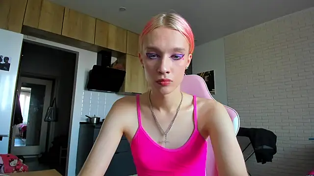 Snapshot of _Alice_Kitty chatting on July 1, 1:13 pm Alice Kitty online show from July 1, 1:13 pm