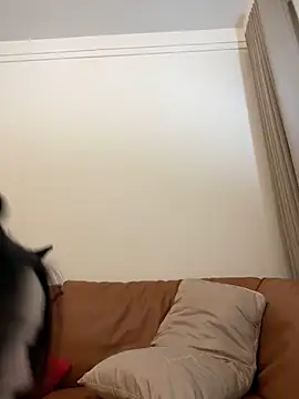 Hot Mm online show from December 13, 9:35 am