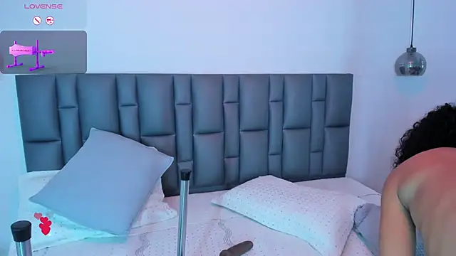 Snapshot of Abbyadams chatting on November 15, 3:04 am Abbyadams online show from November 15, 3:04 am