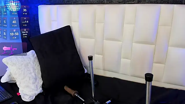 Abbyadams online show from May 14, 3:46 am