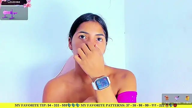 Snapshot of AriannaLewiis chatting on May 4, 7:54 pm AriannaLewiis online show from May 4, 7:54 pm