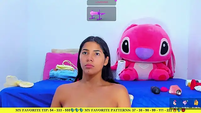 Snapshot of AriannaLewiis chatting on May 9, 8:03 pm AriannaLewiis online show from May 9, 8:03 pm