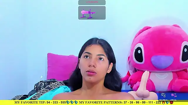 Snapshot of AriannaLewiis chatting on May 18, 7:41 pm AriannaLewiis online show from May 18, 7:41 pm
