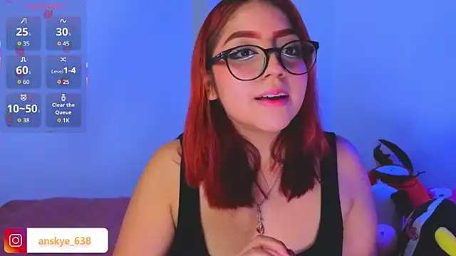 AnngelaSkye online show from November 19, 4:45 am