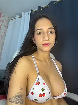 UrNewFantasy online show from June 19, 3:27 pm