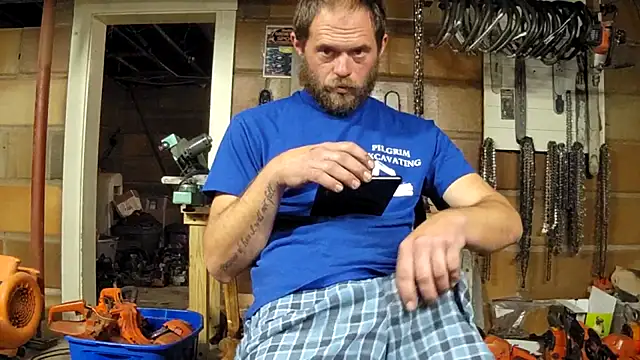 Bigoleslong98765 online show from November 8, 6:18 pm