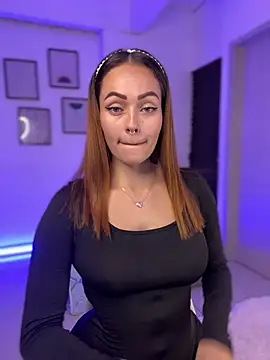 Snapshot of Miss-Abbii chatting on March 15, 9:05 pm Miss-Abbii online show from March 15, 9:05 pm