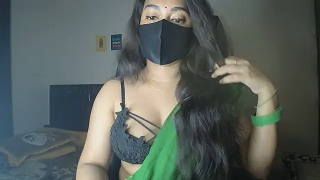 Most-Beautiful-Queen online show from March 3, 7:42 pm