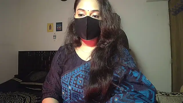 Most-Beautiful-Queen online show from April 27, 7:34 pm
