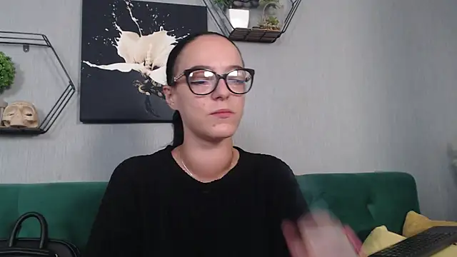 IzabelllNoir online show from October 9, 9:07 am