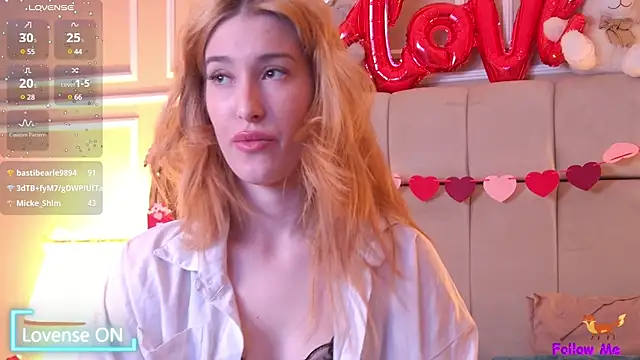 SerenaBennet online show from February 19, 11:36 pm