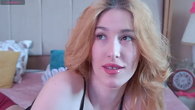 SerenaBennet online show from February 23, 9:22 am