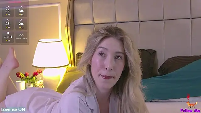 SerenaBennet online show from February 15, 12:47 pm