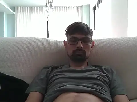 spence204011 online show from January 2, 2:24 pm