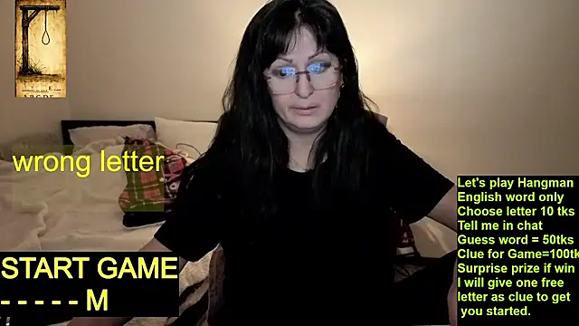 Snapshot of YourDreamLoverr chatting on March 8, 2:04 am YourDreamLoverr online show from March 8, 2:04 am