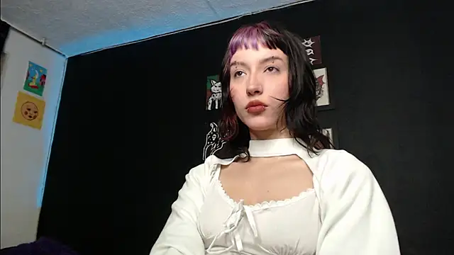 Snapshot of niakat_ chatting on January 17, 6:36 am niakat  online show from January 17, 6:36 am