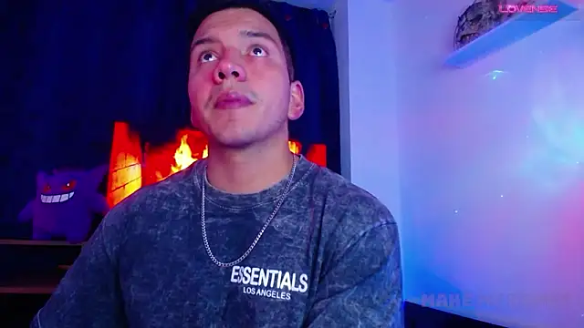 Marc  Waatson online show from February 6, 1:10 am