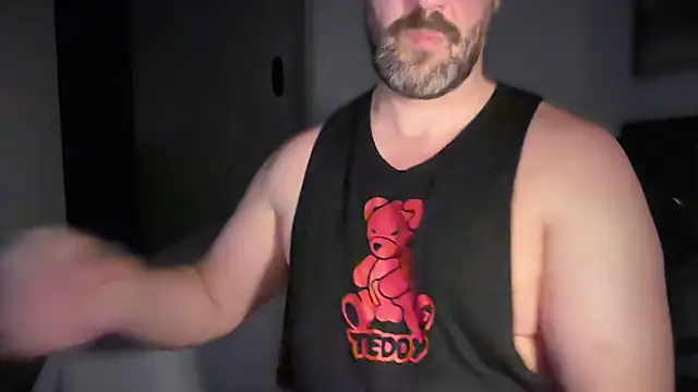 Snapshot of Mr_Beef chatting on January 10, 6:31 pm Mr Beef online show from January 10, 6:31 pm