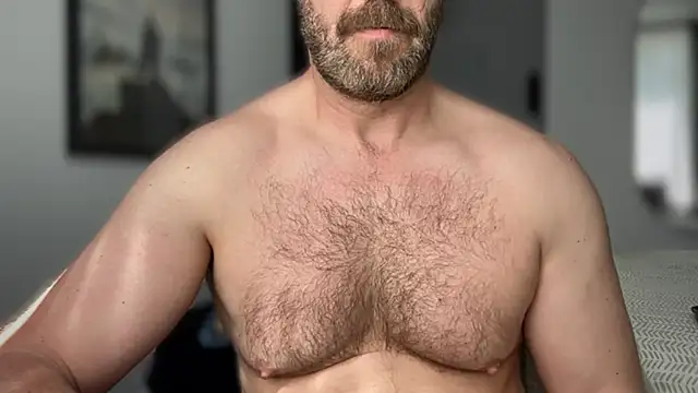 Mr Beef online show from April 27, 11:30 am
