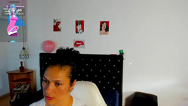 Aliciia cute1 online show from April 28, 9:53 pm