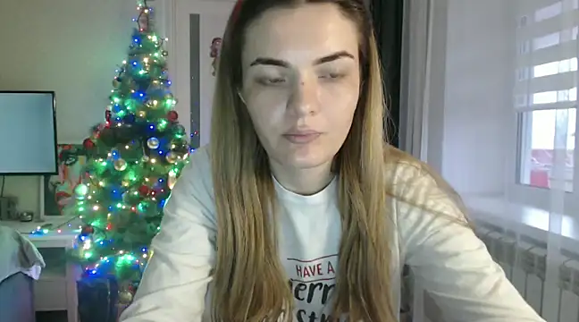 Snapshot of _JustmeHere_ chatting on December 25, 1:19 pm JustmeHere online show from December 25, 1:19 pm