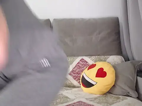  JustmeHere  online show from October 23, 7:07 am