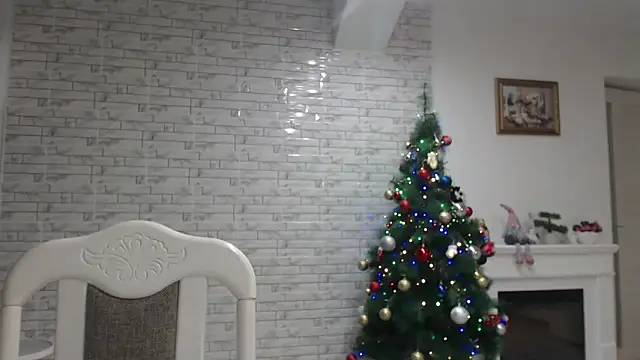  JustmeHere  online show from December 21, 7:43 pm