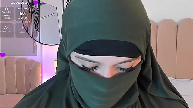 anna-henao online show from September 9, 10:09 pm