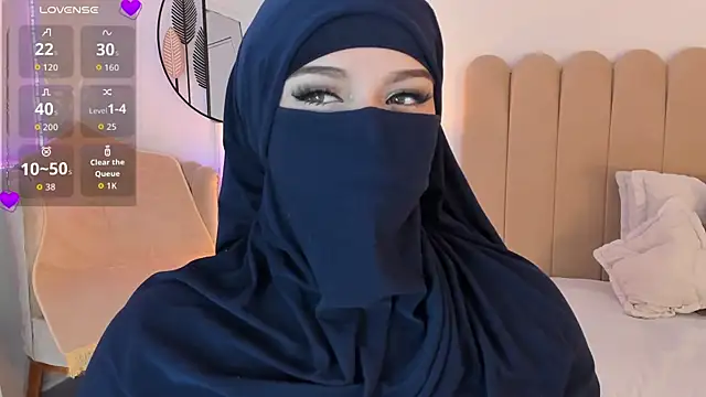 anna-henao online show from September 11, 7:25 pm