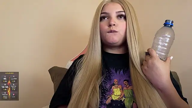 SweetPaige  online show from January 16, 7:41 pm