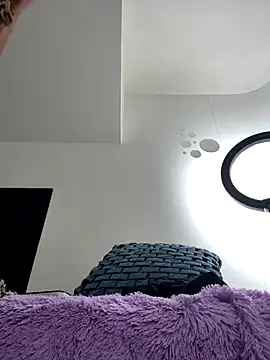 Snapshot of jamilaross chatting on November 3, 9:05 pm jamilaross online show from November 3, 9:05 pm