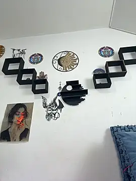 Snapshot of jamilaross chatting on December 14, 9:19 pm jamilaross online show from December 14, 9:19 pm