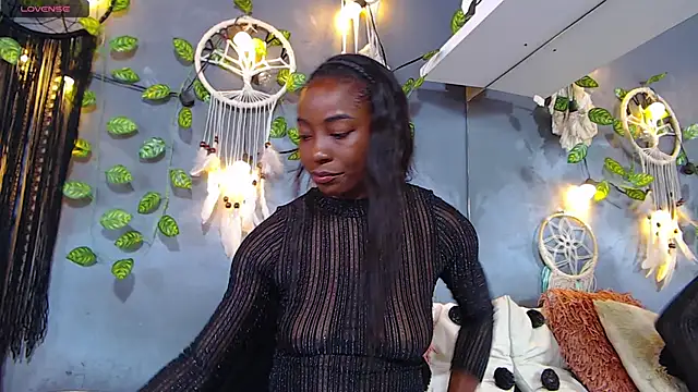 ItsVenuss online show from March 10, 6:34 pm