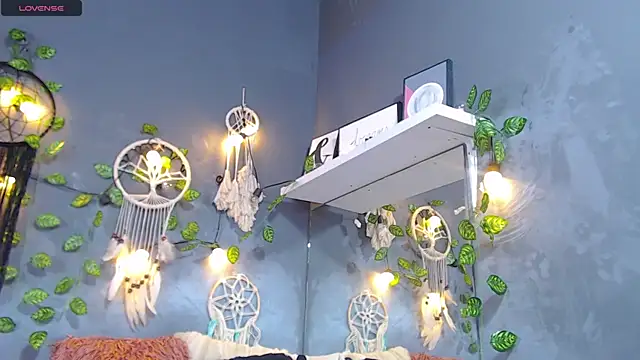 ItsVenuss online show from March 19, 6:34 pm