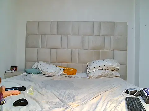 Snapshot of star_gurl chatting on November 2, 5:48 pm star gurl online show from November 2, 5:48 pm