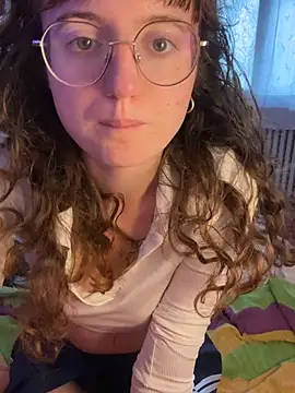 Snapshot of _foxygirl_ chatting on March 3, 4:35 pm foxygirl online show from March 3, 4:35 pm