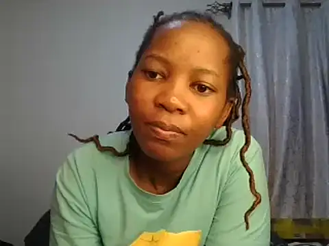 Petitiebooty online show from March 9, 5:33 am