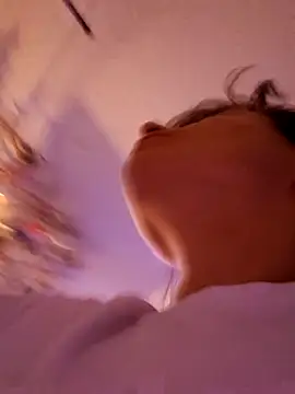 Snapshot of Cloud_Master9 chatting on November 24, 5:29 am Cloud Master9 online show from November 24, 5:29 am