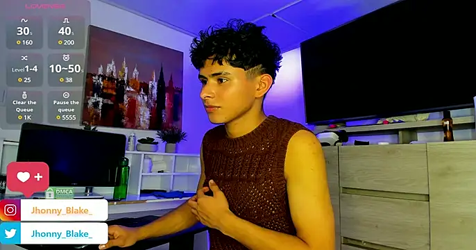 Snapshot of Jhonny-Blake chatting on February 22, 8:53 pm Jhonny-Blake online show from February 22, 8:53 pm