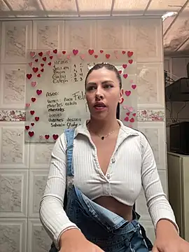 Alanna atm  online show from January 18, 4:53 pm