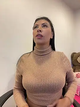 Alanna atm  online show from May 31, 10:55 am