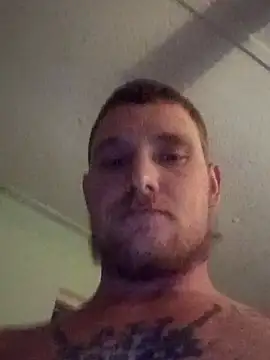 Snapshot of selfmadestud chatting on May 1, 5:12 am selfmadestud online show from May 1, 5:12 am