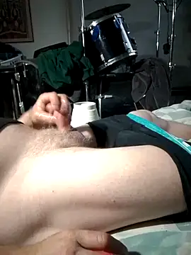 iambradz online show from October 15, 6:08 pm