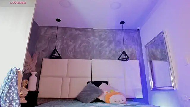 Snapshot of Sofia_Clauss_ chatting on August 2, 4:22 am Sofia Clauss online show from August 2, 4:22 am