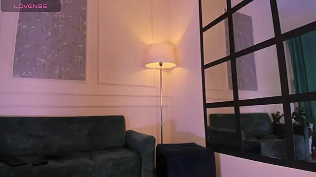 Snapshot of AlessandroDybala chatting on November 22, 12:37 pm AlessandroDybala online show from November 22, 12:37 pm