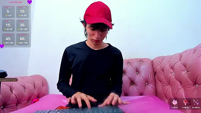 Snapshot of JeanRam18 chatting on September 11, 7:25 pm JeanRam18 online show from September 11, 7:25 pm