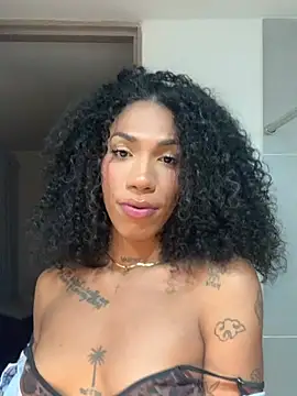 Snapshot of turabbitxx chatting on July 5, 7:15 am turabbitxx online show from July 5, 7:15 am