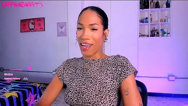 Snapshot of turabbitxx chatting on July 7, 9:19 pm turabbitxx online show from July 7, 9:19 pm